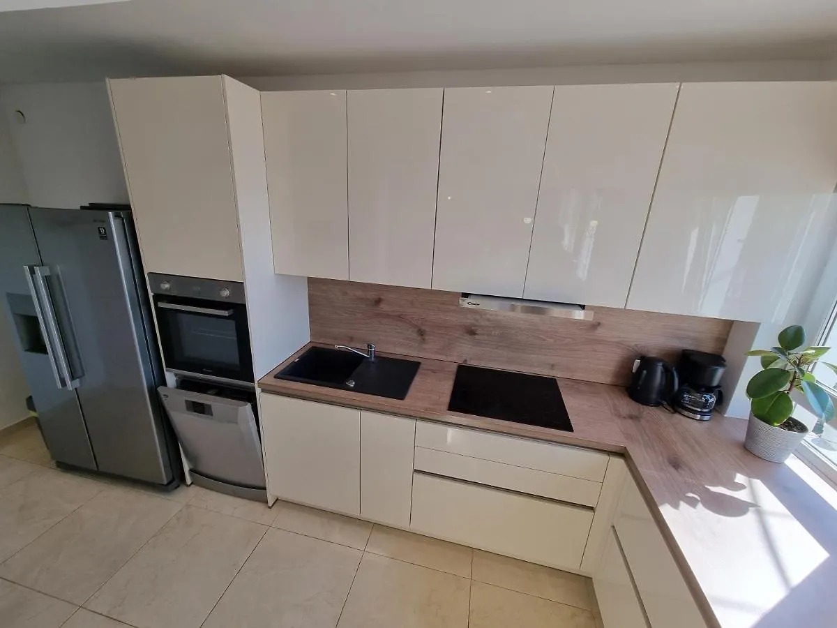 Apartment Niko Lux Dramalj Croatia
