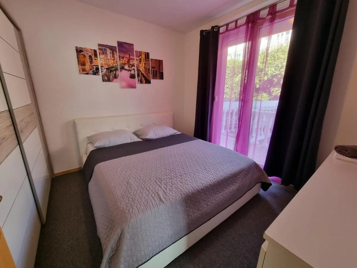 Apartment Niko Lux Dramalj Croatia